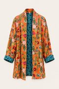 CHAQUETA ESTAMPADA